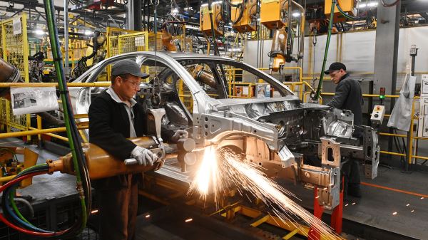 Новая пошлина с&nbsp;1&nbsp;января, недовольный АвтоВАЗ, &laquo;возвращение&raquo; Mazda и&nbsp;другое. Главное за&nbsp;неделю