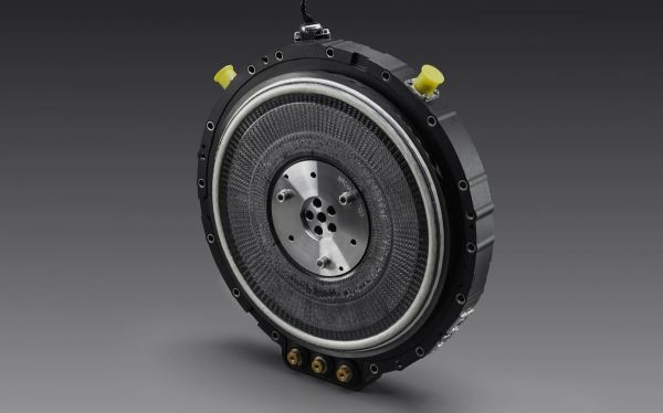 YASA представила мотор-колесо с&nbsp;рекордными показателями: 750 кВт при весе 12 кг