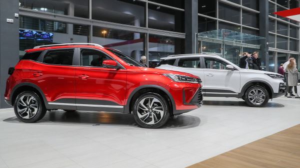 Возрождённая «Волга», масштабный отзыв АвтоВАЗа, отмена отсрочки утильсбора и другое. Итоги недели