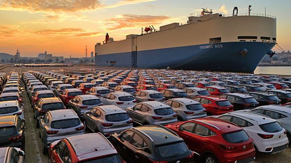 Утильсбор повысят дважды: 1&nbsp;декабря 2025 и&nbsp;1&nbsp;января 2026