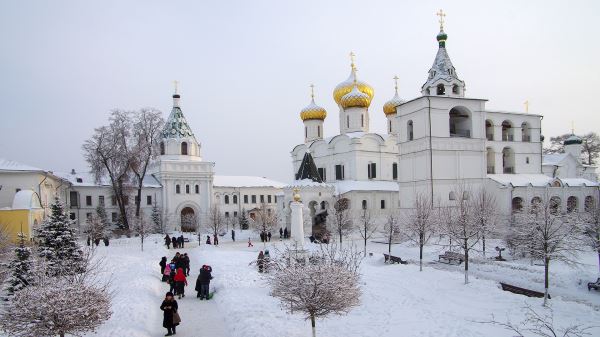 Куда поехать на&nbsp;Новый год: пять интересных направлений для автопутешествия