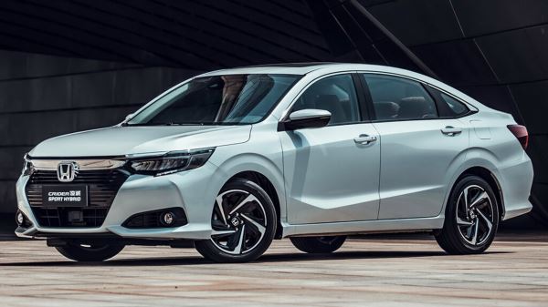 С&nbsp;1&nbsp;ноября автомобили могут резко подорожать: полный разбор нового утильсбора