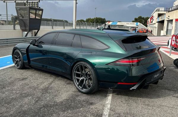 Премиум-бренд Hyundai представил роскошный &laquo;вагон&raquo;: яркий спортивный универсал Genesis G90 Wingback мог бы стать конкурентом Mercedes-Benz E-Class Estate и BMW 5-Series Touring