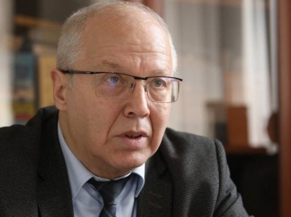 Леопольд Лобковский: &laquo;Сергей Капица &mdash; человек самого высокого уровня, с которым было просто общаться&raquo;