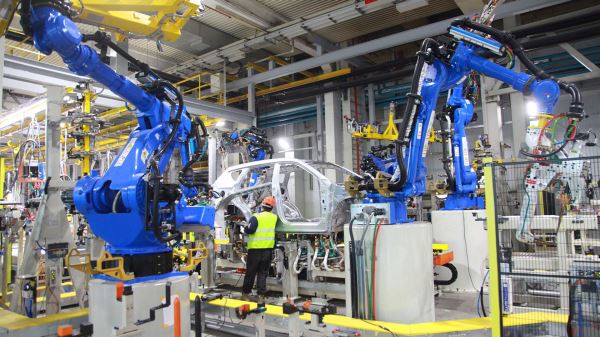 Стало известно, сколько платят на&nbsp;российских автозаводах