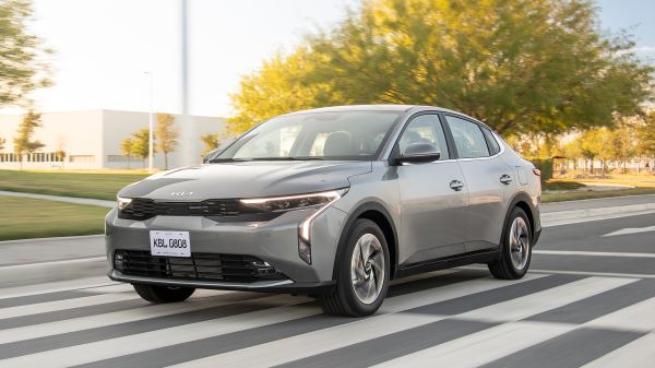 Посмотрите, как теперь выглядят ушедшие из&nbsp;России популярные иномарки