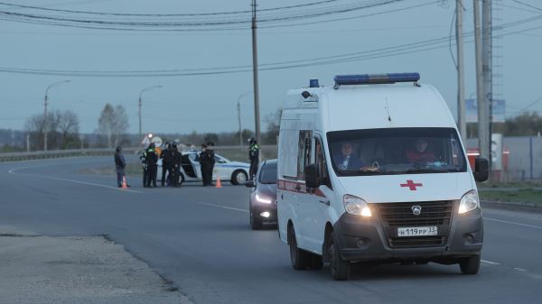 Перегруженные дороги, старые машины и человеческий фактор: названы основные проблемы дорожного движения в России