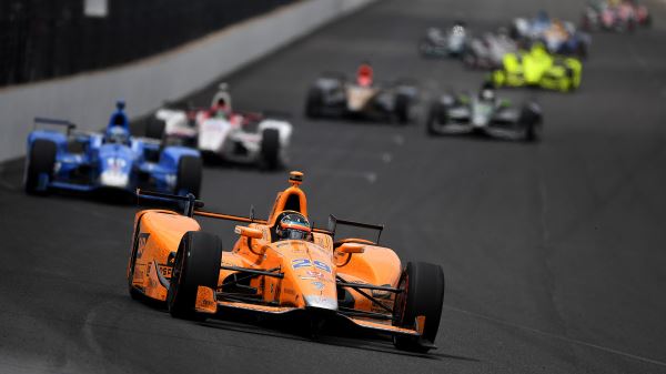 Одни за&nbsp;век: уникальные гонщик и&nbsp;команда, покорившие &laquo;Тройную корону автоспорта&raquo;