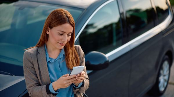 В&nbsp;России отмечают День автомобилиста: поздравляем всех, кто рулит!