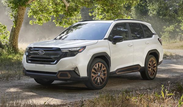 В России представили Subaru Forester шестого поколения: 2,5-литровый мотор и топовое оснащение за 7,6 млн рублей