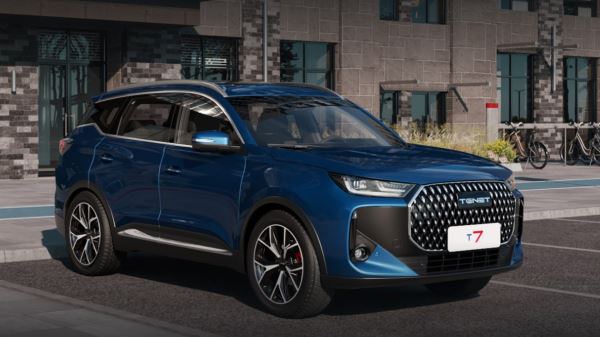 Шестиколёсный Lexus, безумный Infiniti и&nbsp;виртуальный Ferrari: главные автоновинки недели