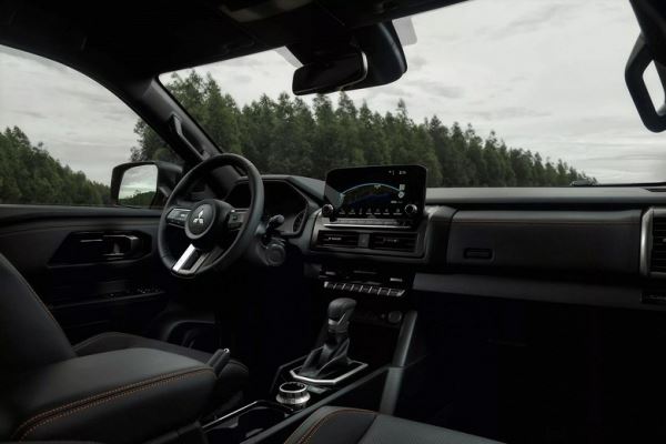 Представлен самый внедорожный Mitsubishi Triton &mdash; Triton Savana