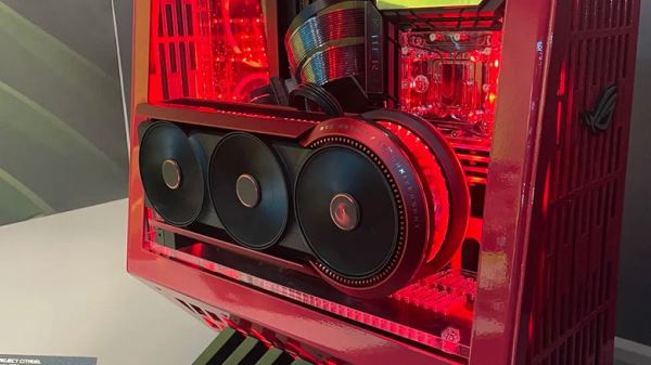 4000 долларов за эту RTX 5090 явно не перебор. Вся лимитированная партия Asus ROG Matrix GeForce RTX 5090 уже раскуплена