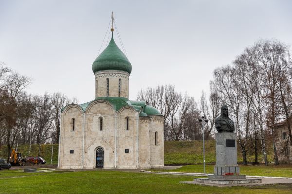 Трехдневный маршрут длиной в&nbsp;1000 лет: автопутешествие из&nbsp;Москвы в&nbsp;Ярославль