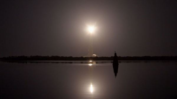 После вынужденной задержки ракета Atlas V успешно вывела на орбиту спутник серии ViaSat-3