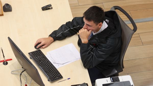 Новый утильсбор вступил в&nbsp;силу: эксперты рассказали, что будет с&nbsp;ценами на&nbsp;авто