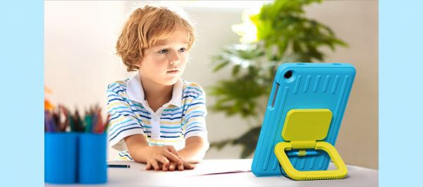 Какой планшет не страшно давать детям? Samsung представила Galaxy Tab A11+ Kids Edition в очень пухлом чехле с ручкой-подставкой